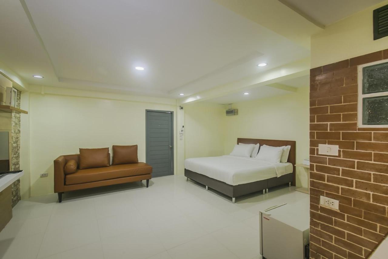 Petchsiri Room เพชรสิริรูม Ban Sai Mai Extérieur photo