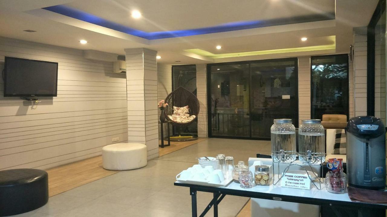 Petchsiri Room เพชรสิริรูม Ban Sai Mai Extérieur photo